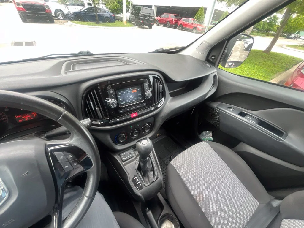 Used 2016 Bright White Ram Tradesman image 16