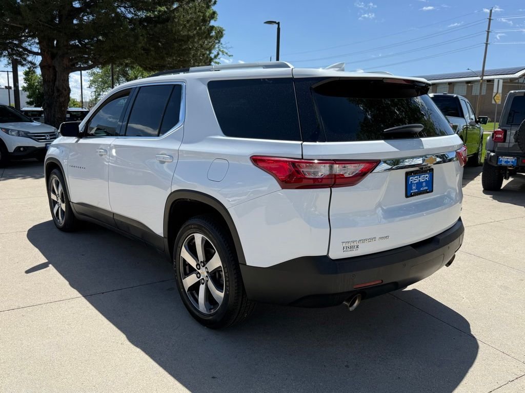 Used 2018 Summit White Chevrolet 3LT image 6