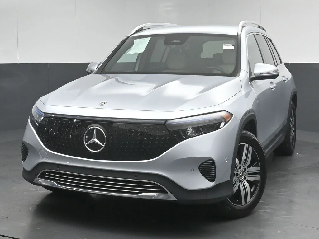 Used 2024 Cirrus Silver Metallic Mercedes-Benz 300 image 7