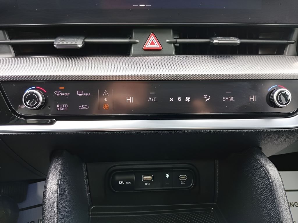 Used 2024 Black Kia SX-Prestige image 18