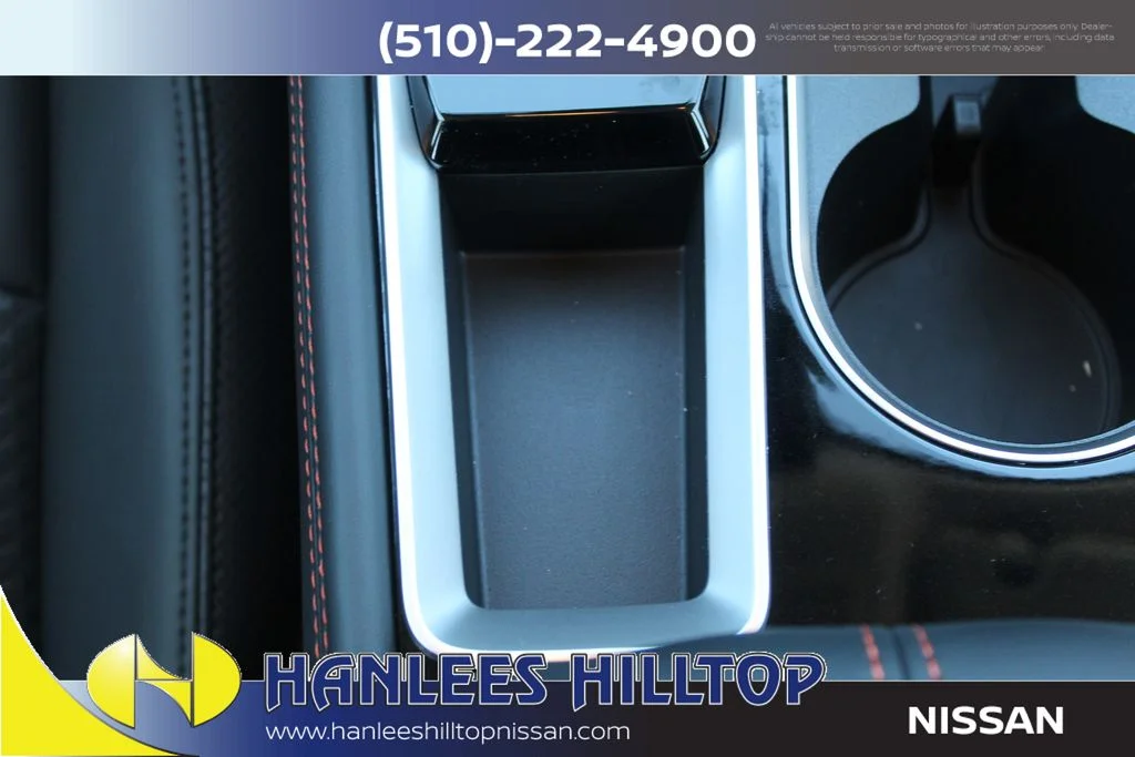 2025 Nissan Altima SR - Photo 19