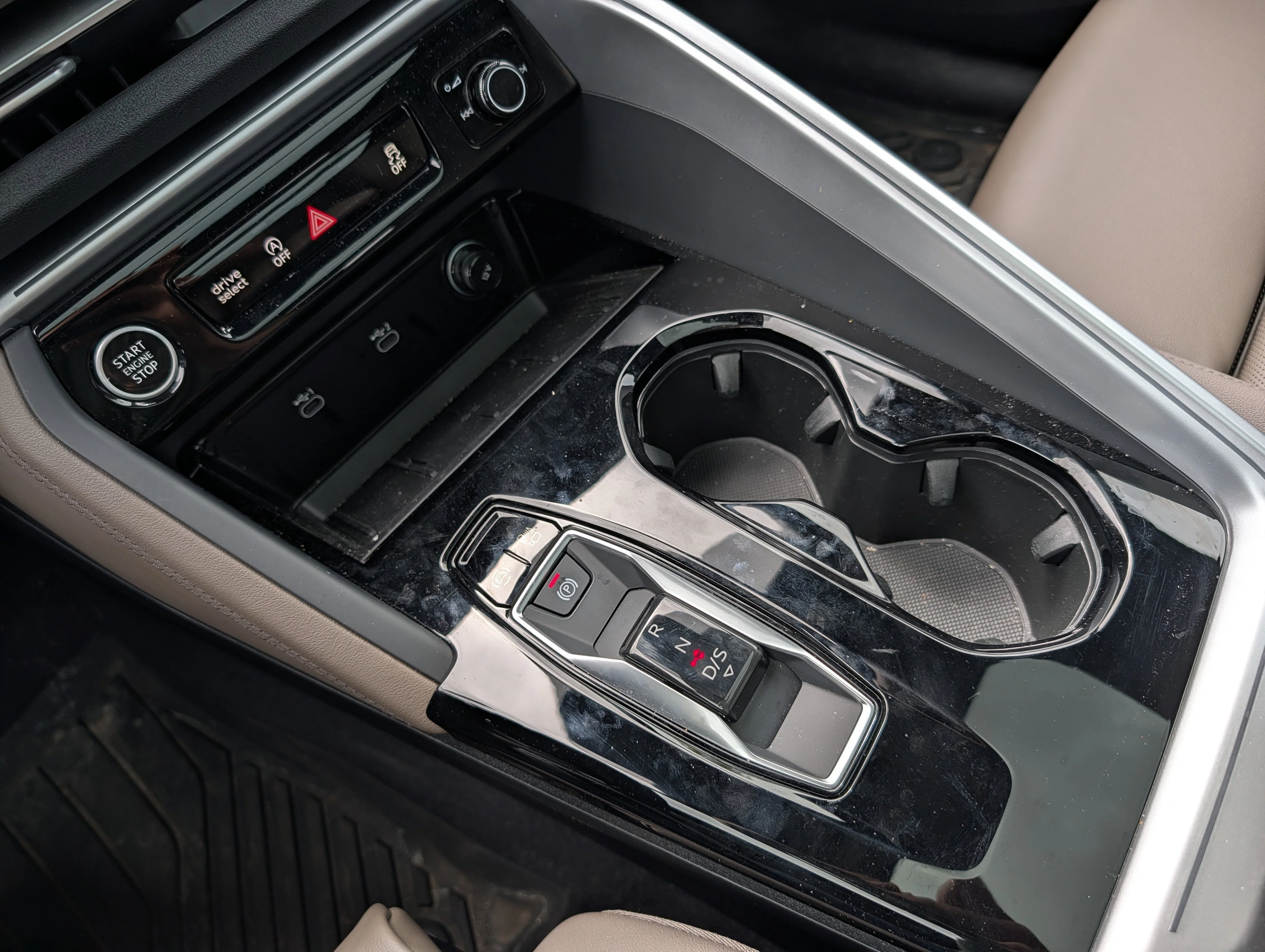 2025 Audi Q5 Premium Plus - Photo 25