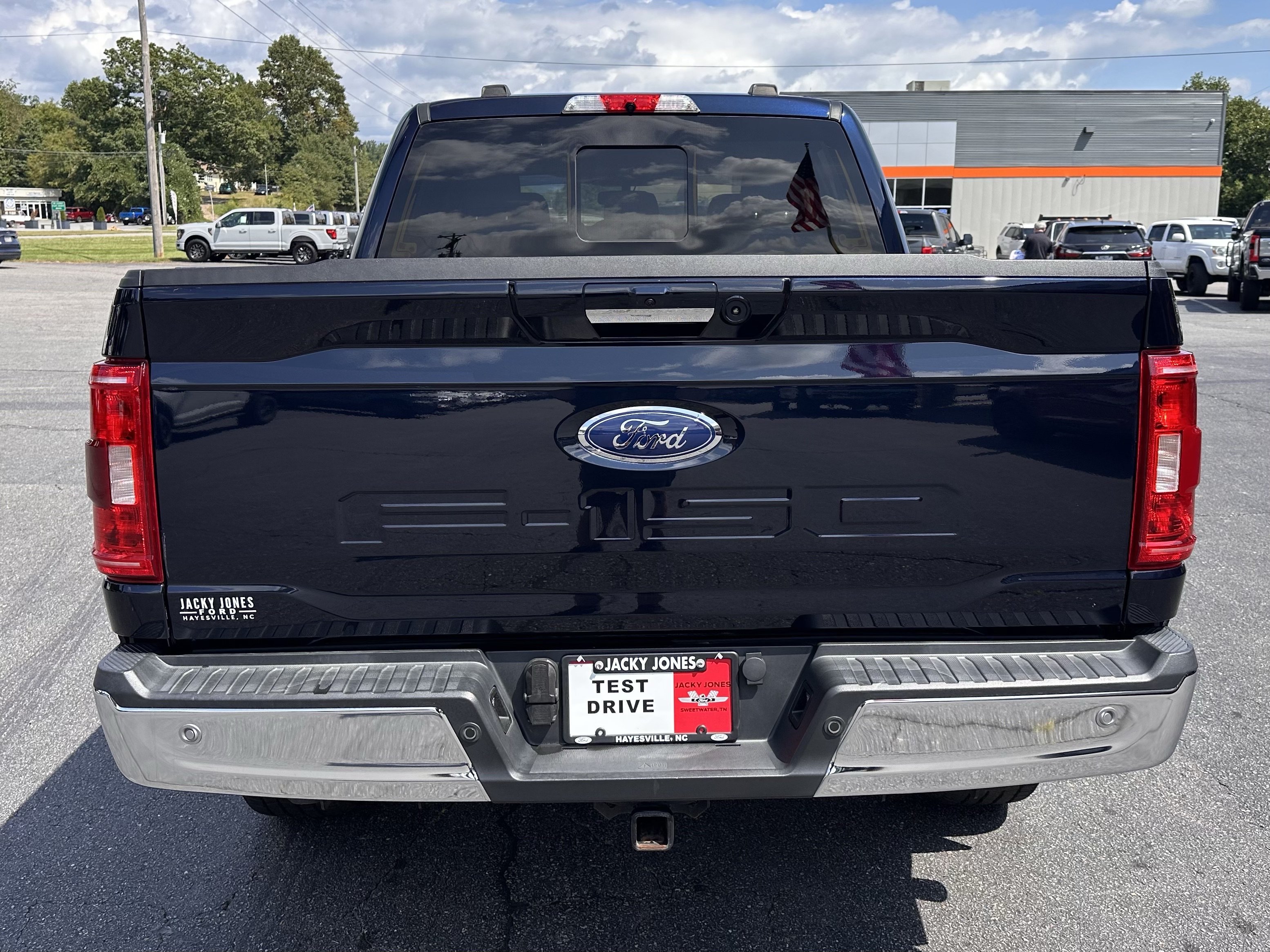 Certified Used 2022 Blue Ford XLT image 7