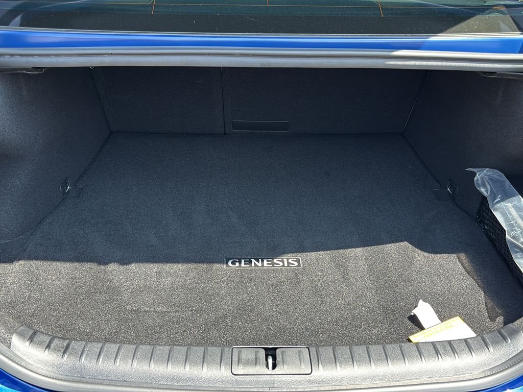 2025 GENESIS G70 Standard - Photo 14
