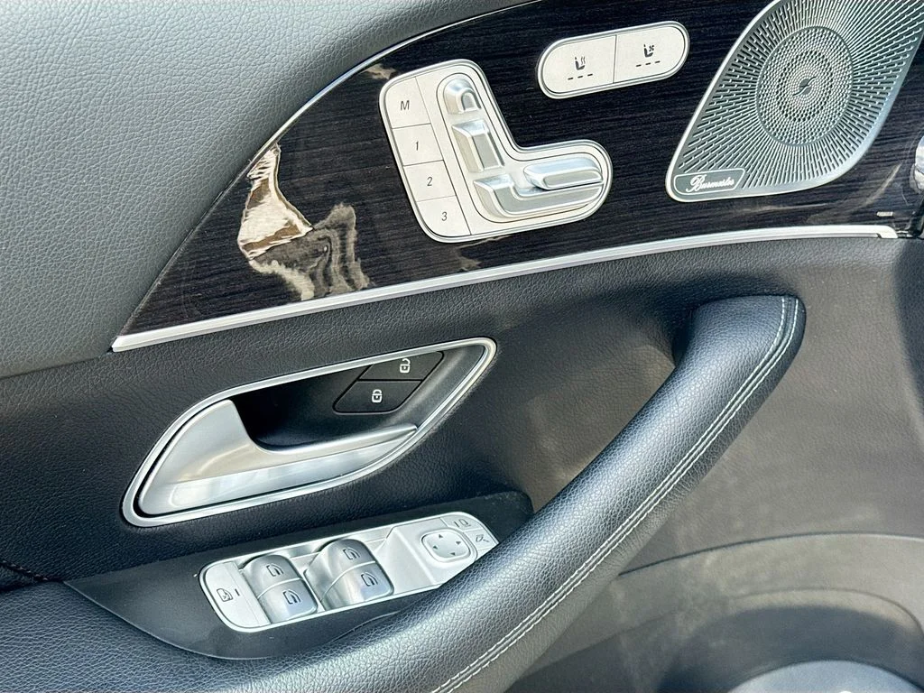 Used 2023  Mercedes-Benz GLE 350 image 19