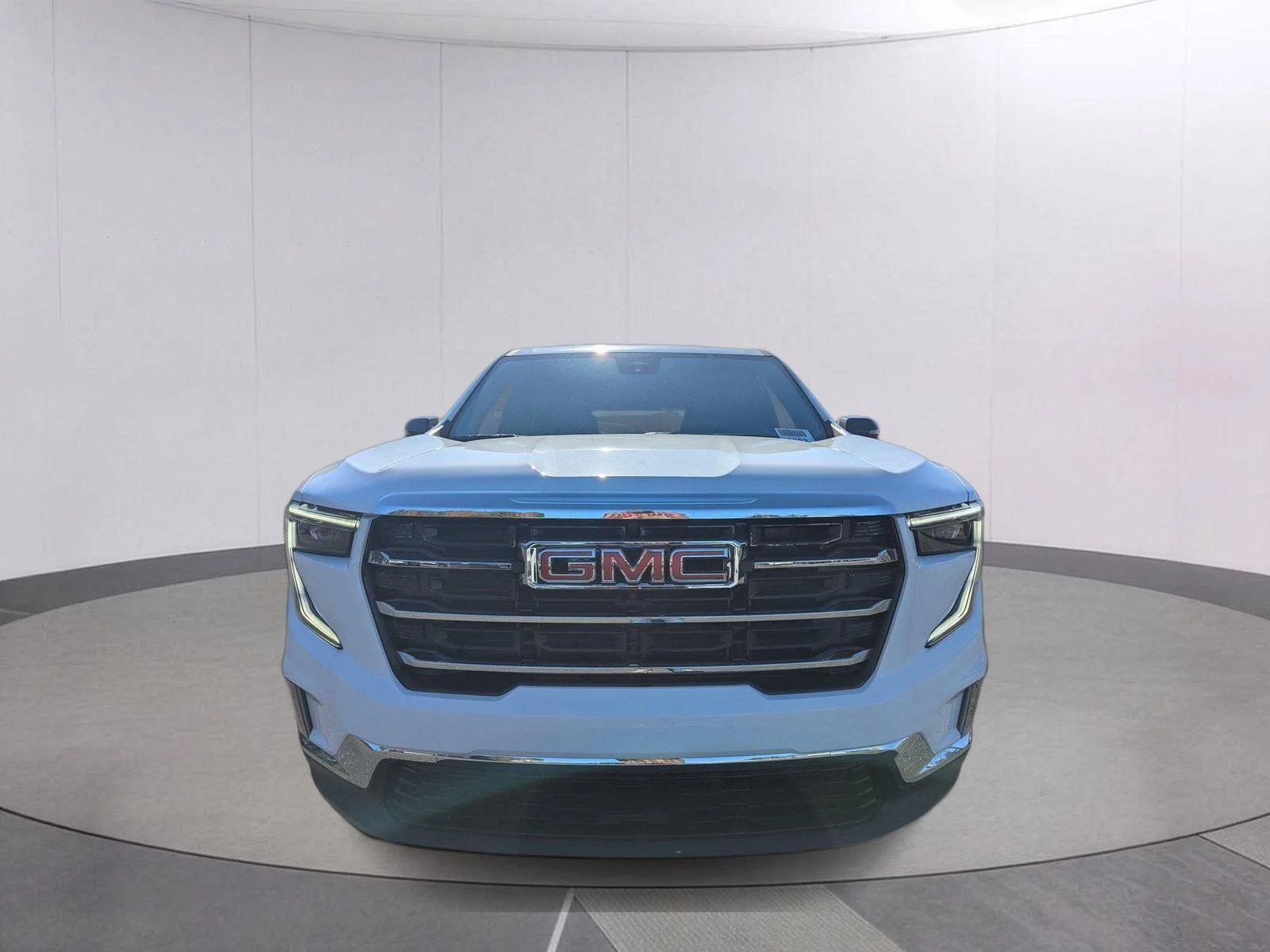 New 2026 Summit White GMC Elevation image 8
