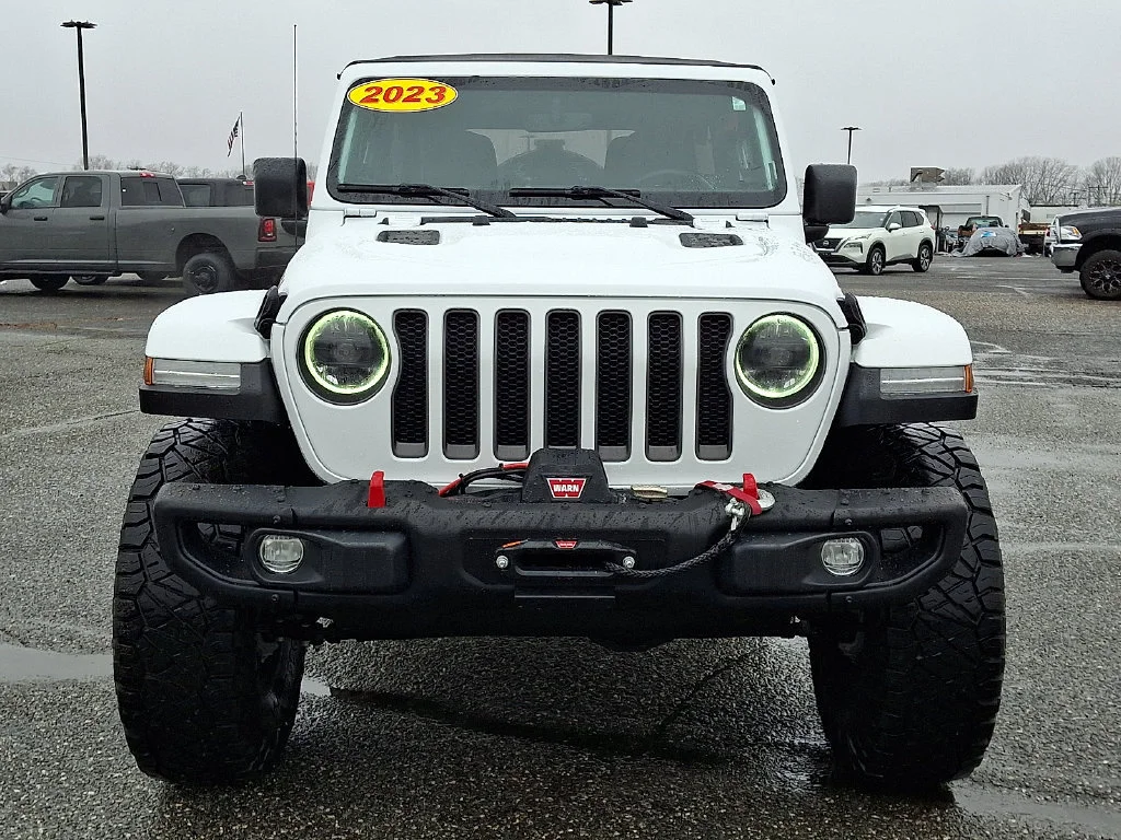 Used 2023 Bright White Clearcoat Jeep Rubicon image 4