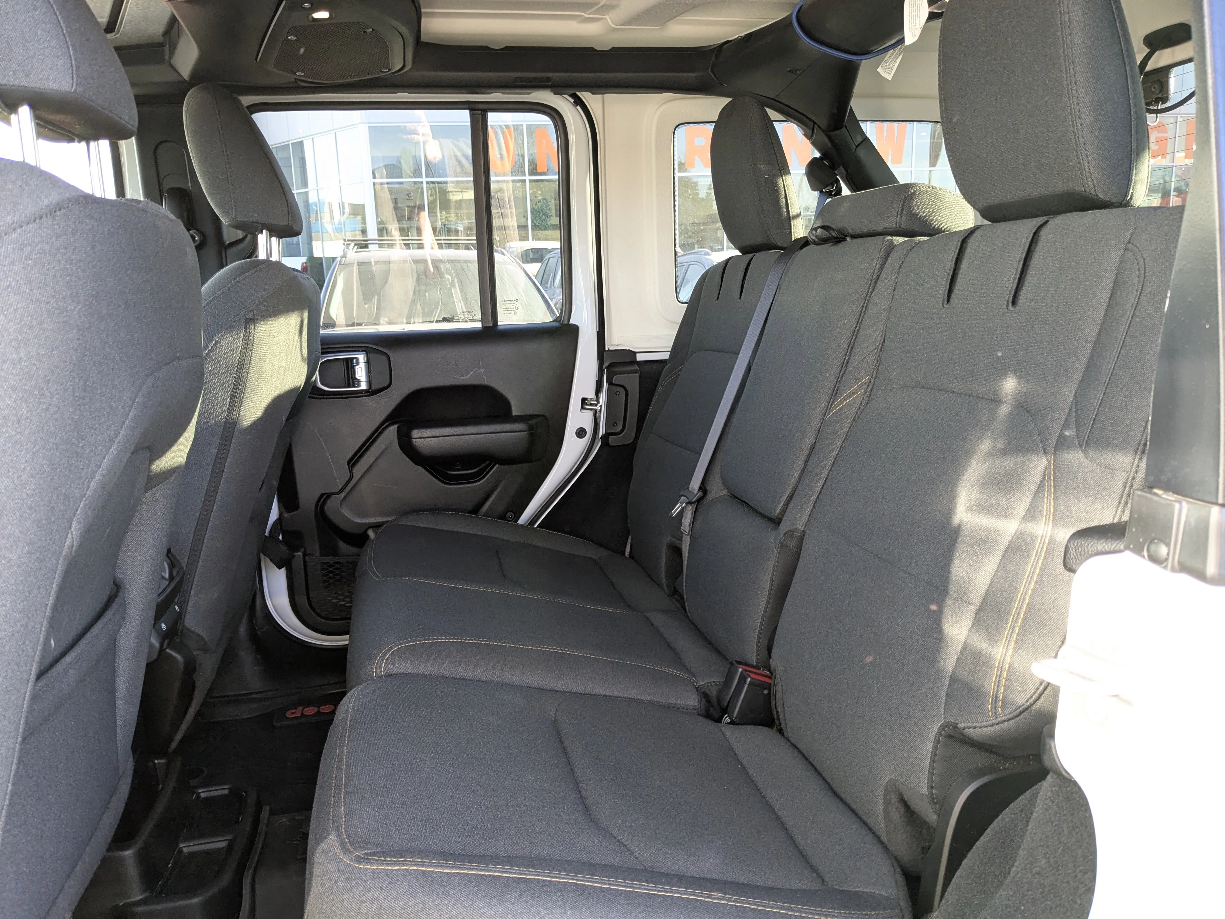 Used 2024 White Jeep Willys-LEDs-Trailer Tow-E-Locker-4XE - - Black Hardtop - 12.3 Display - Selec-Trac & Tons More! image 24
