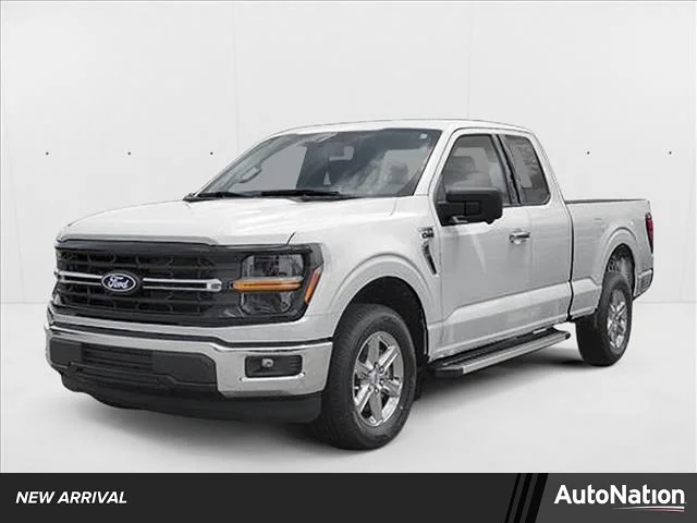 Used 2025 Space White Metallic Ford XLT image 1