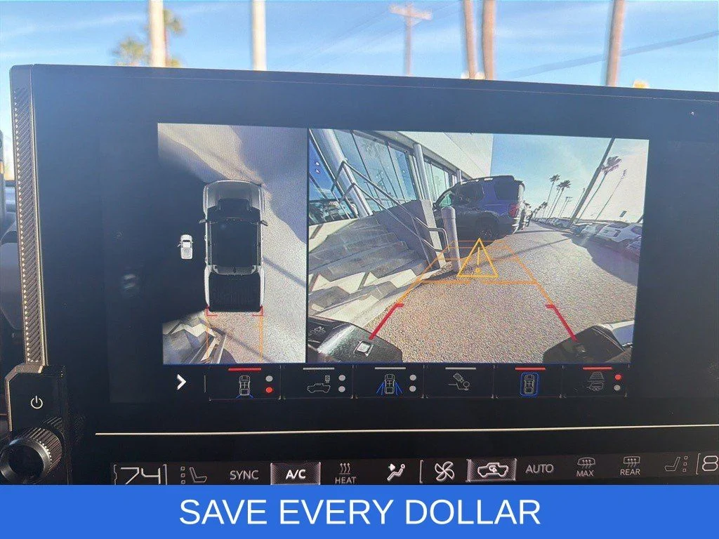 Used 2025 Black GMC 2X image 10
