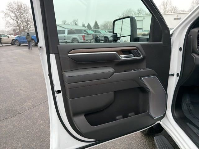 2026 Chevrolet Silverado 2500 HD High Country - Photo 20