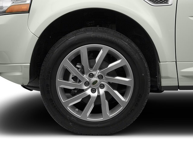 Used 2013  Land Rover Base image 11