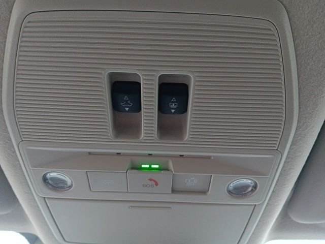 New 2026 Aspen White TriCoat Nissan SR image 22