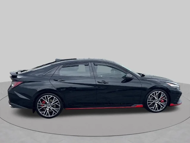 Used 2023 Black Hyundai Base image 7