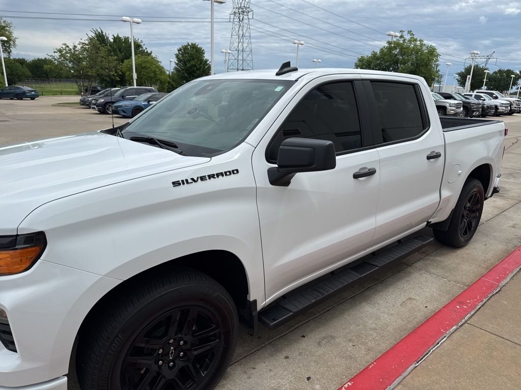 2024 Chevrolet Silverado 1500 Custom Crew Cab Short Box's photo