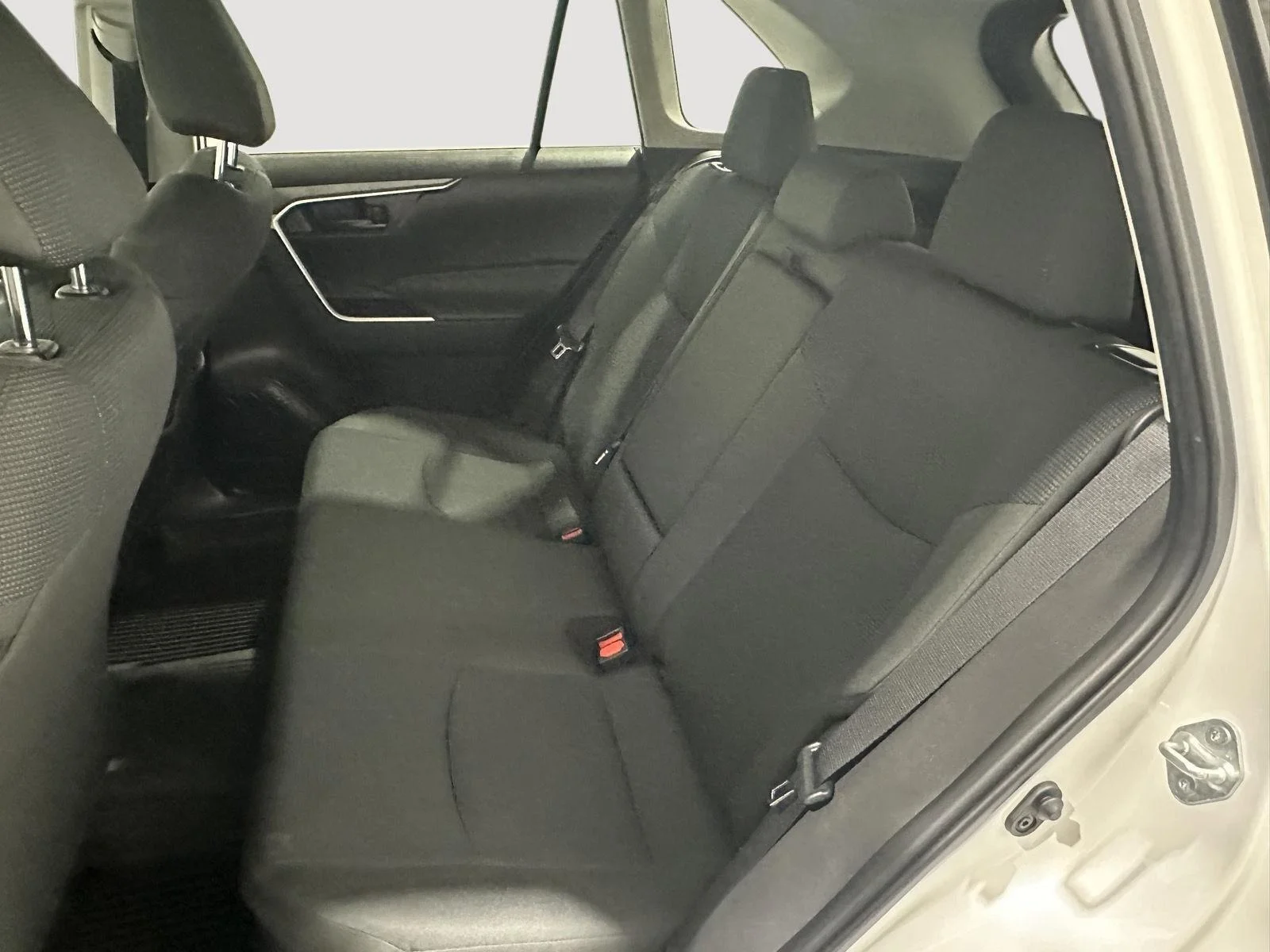 Used 2024 Ice Cap Toyota Hybrid LE image 23