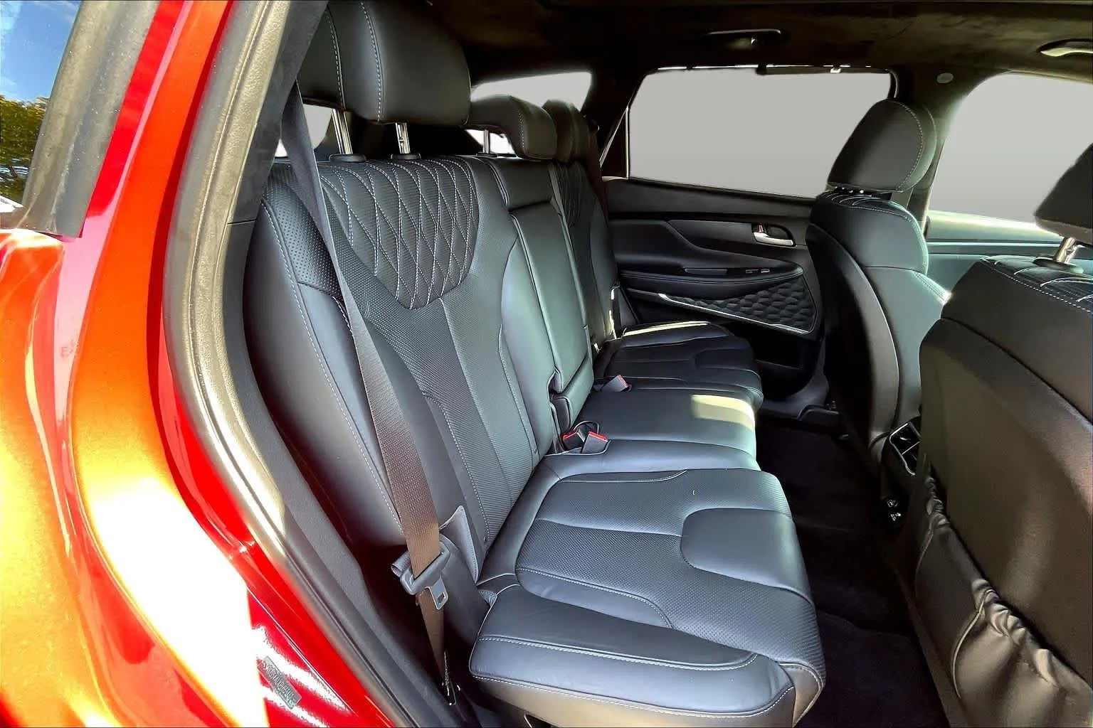 Used 2023 Calypso Red Hyundai Calligraphy image 41