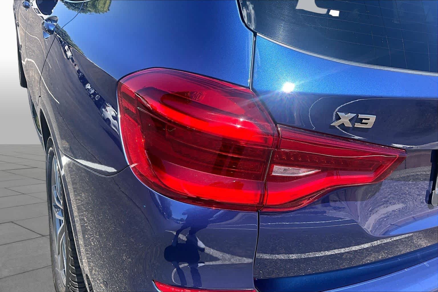 Used 2018 Phytonic Blue Metallic BMW M40i image 28