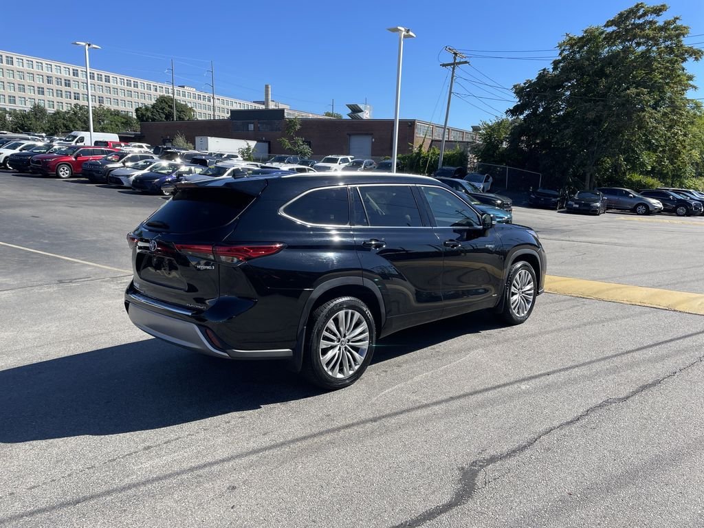 Used 2021 Black Toyota Platinum image 8