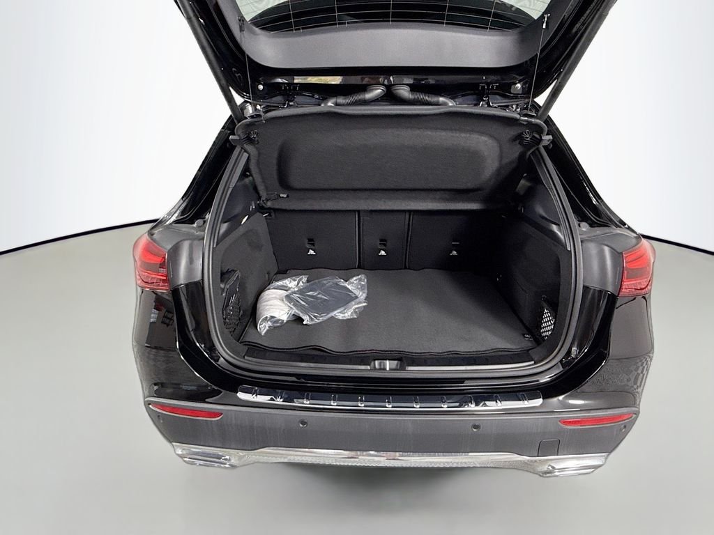 Used 2025 Black Mercedes-Benz GLA 250 image 25