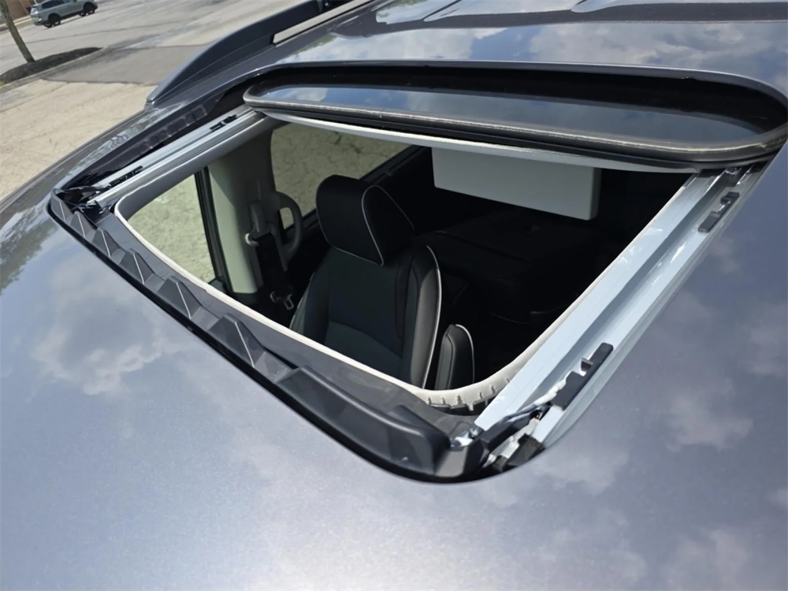 2026 Honda Odyssey Elite - Photo 3