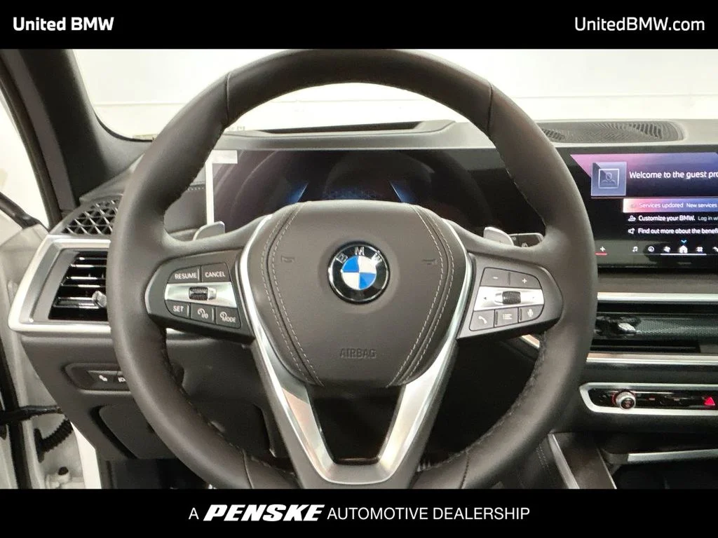 Used 2026 Alpine White BMW sDrive40i image 14