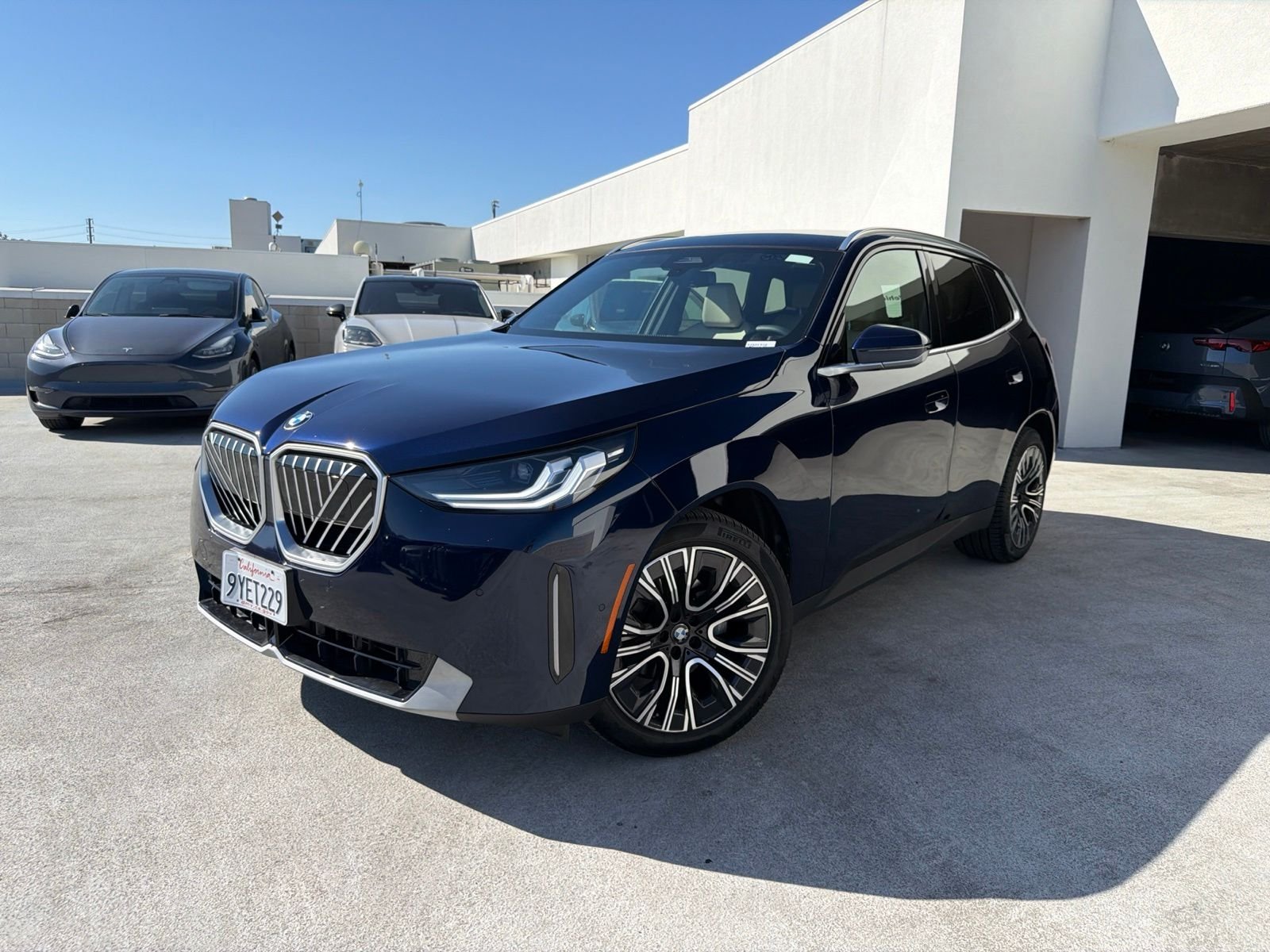 Used 2026 Tanzanite Blue II Metallic BMW 30 xDrive image 3