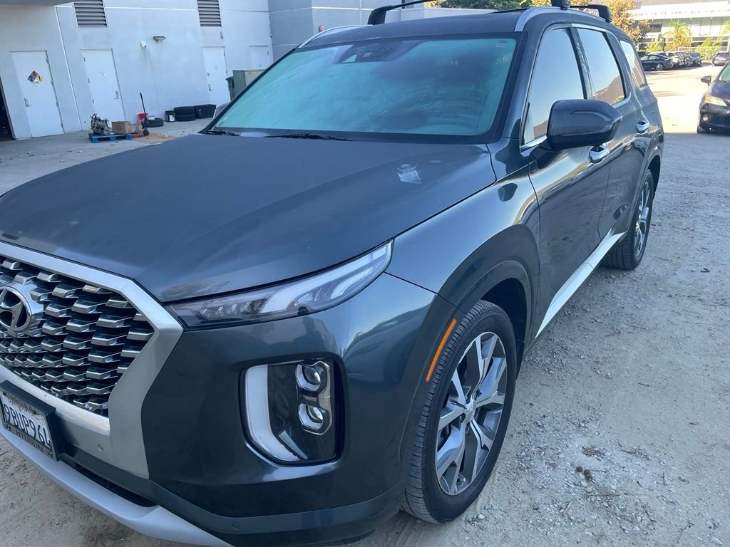 Used 2022 Graphite Hyundai Limited image 6