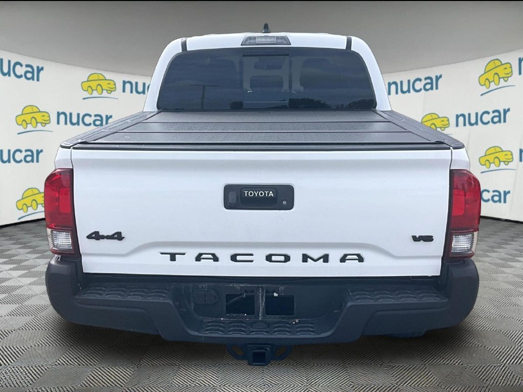 Used 2023 White Toyota SR5 image 3