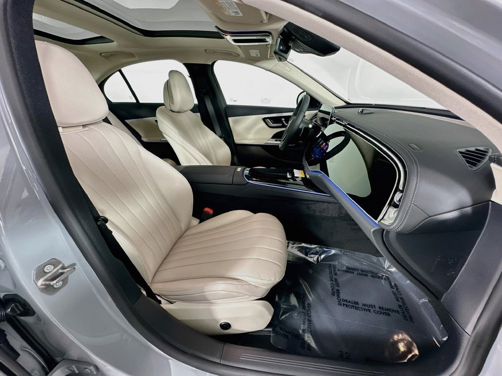 New 2027 MANUFAKTUR Alpine Grey Mercedes-Benz E 450 image 29