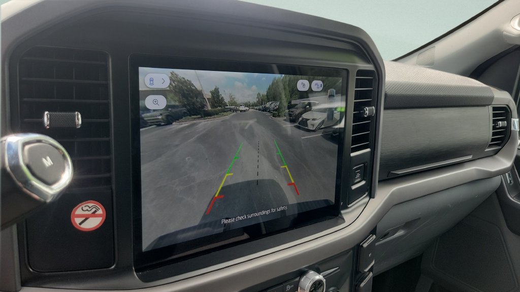 2025 Ford F-150 XLT - Photo 17