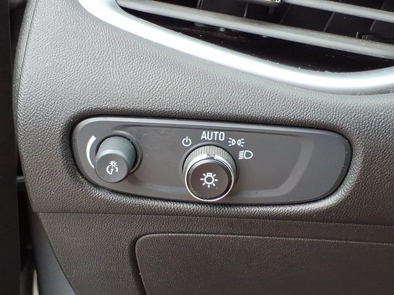 Used 2025 Sterling Gray Metallic Chevrolet LT image 16
