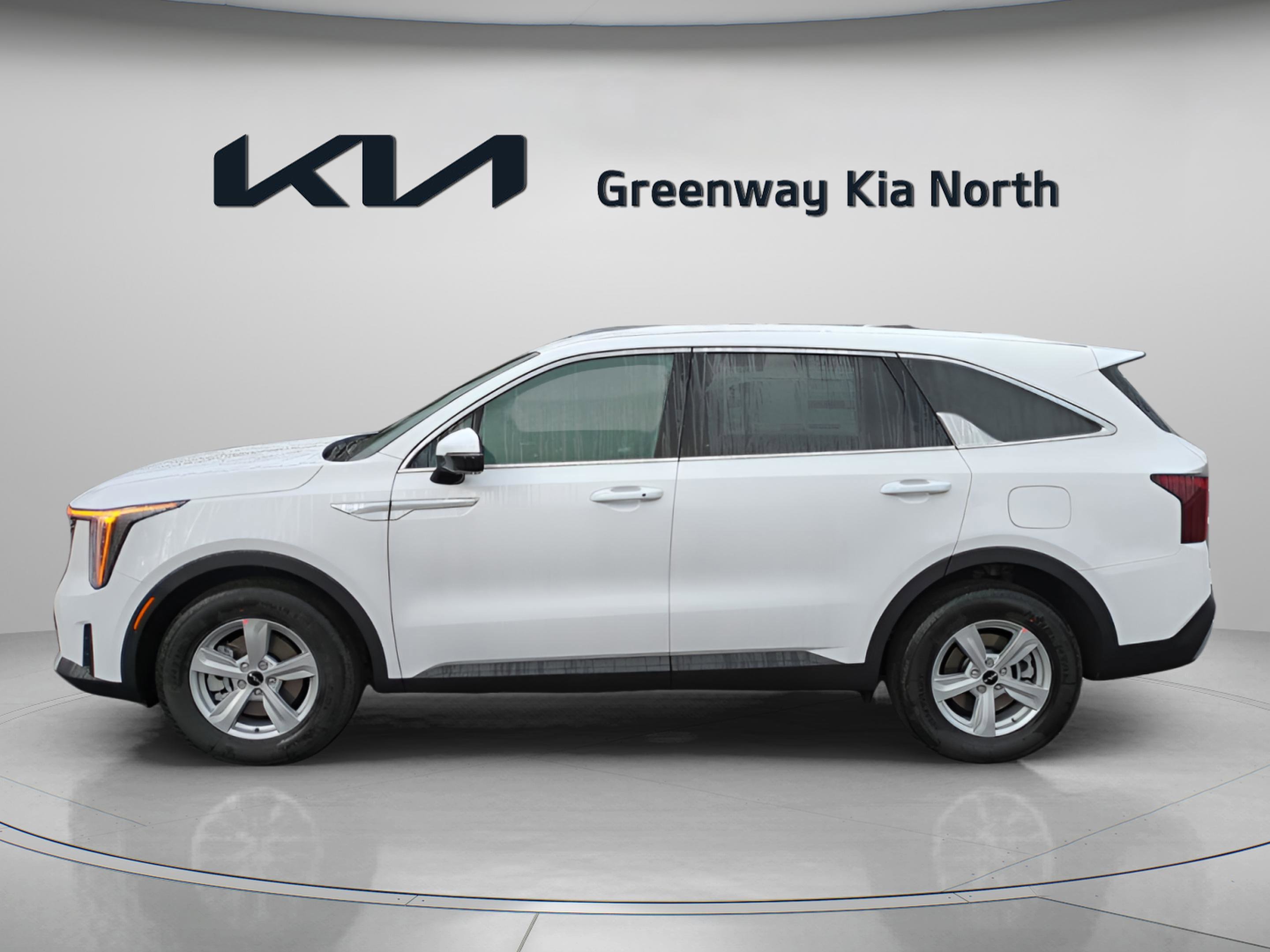 New 2026 Glacial White Pearl Kia LX image 5