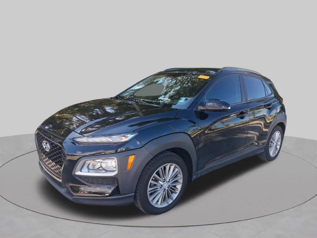 Used 2020 Black Hyundai SEL image 1