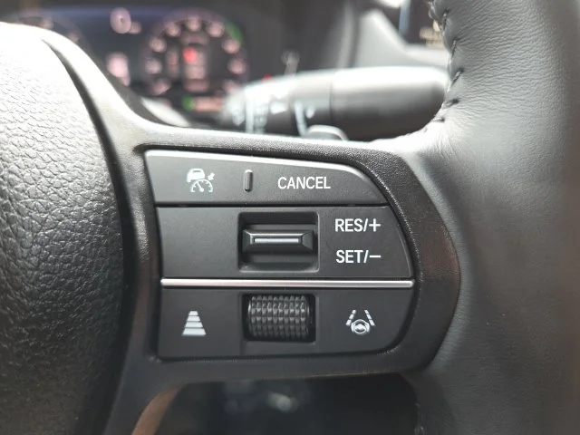 Certified Used 2025 Solar Silver Metallic Honda HYBRID EX-L image 35