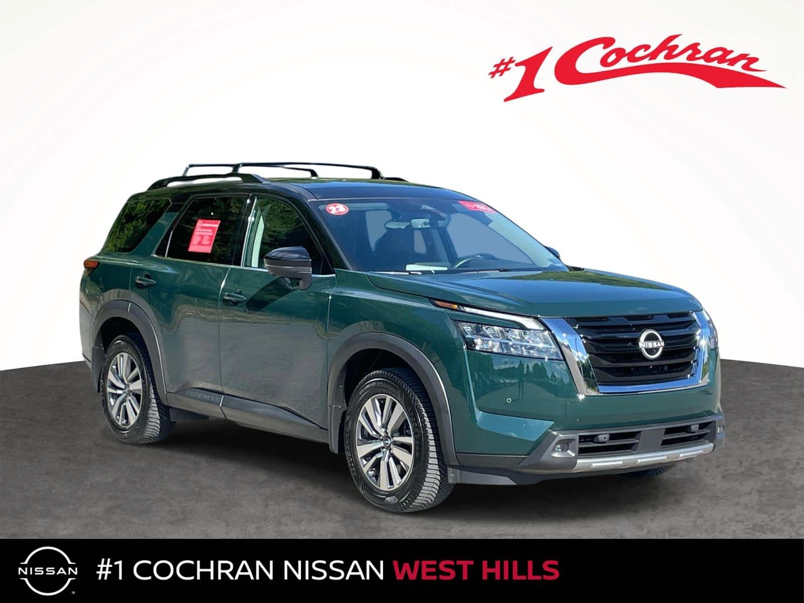 2023 Nissan Pathfinder SL