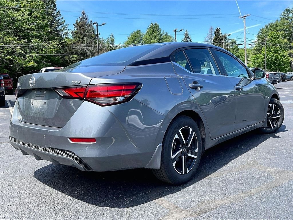 Used 2024 Gray Nissan SV image 4