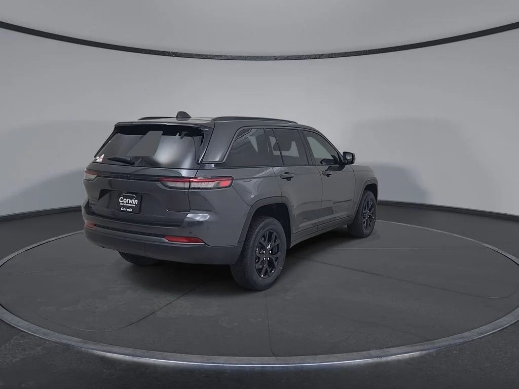 New 2026 Baltic Gray Metallic Clear-Coat Exterior Paint Jeep Altitude image 14