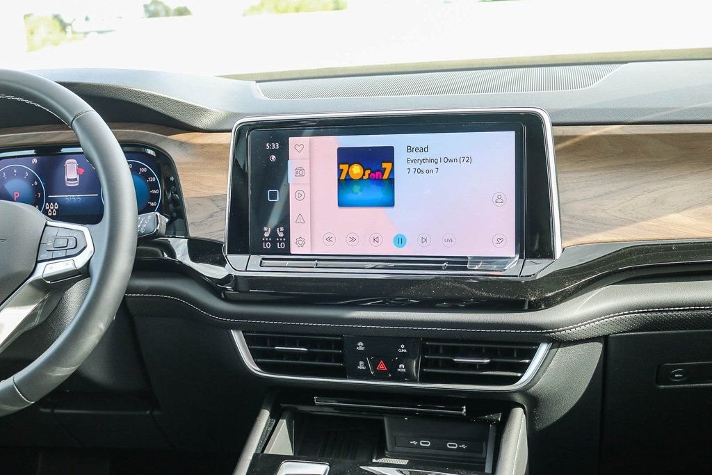 2026 Volkswagen Atlas SE w/Tech - Photo 14