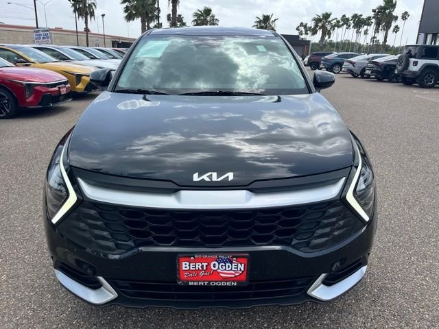 Used 2024 Black Kia LX image 2