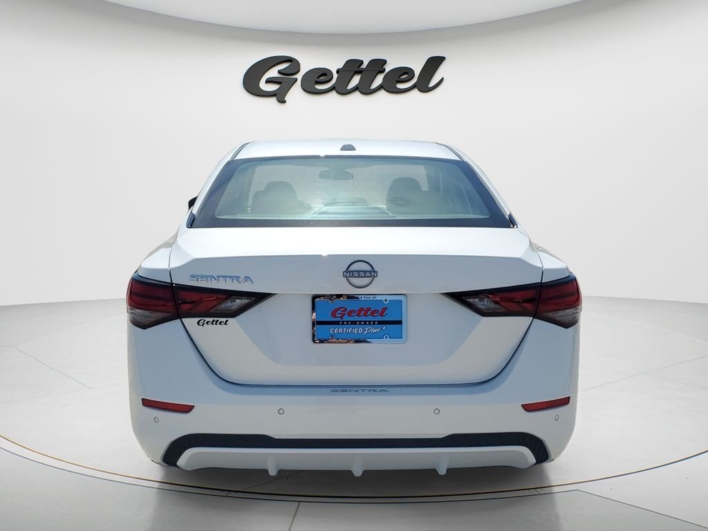 Used 2025 White Nissan SV image 6