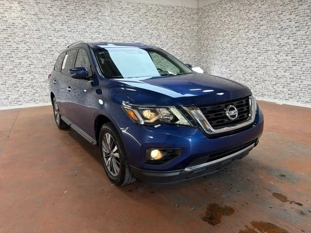 Used 2020 Caspian Blue Metallic Nissan SV image 1