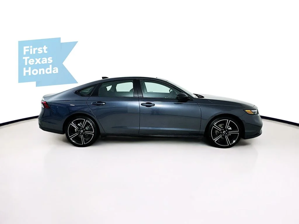 New 2026 Meteorite Gray Metallic Honda SE image 9