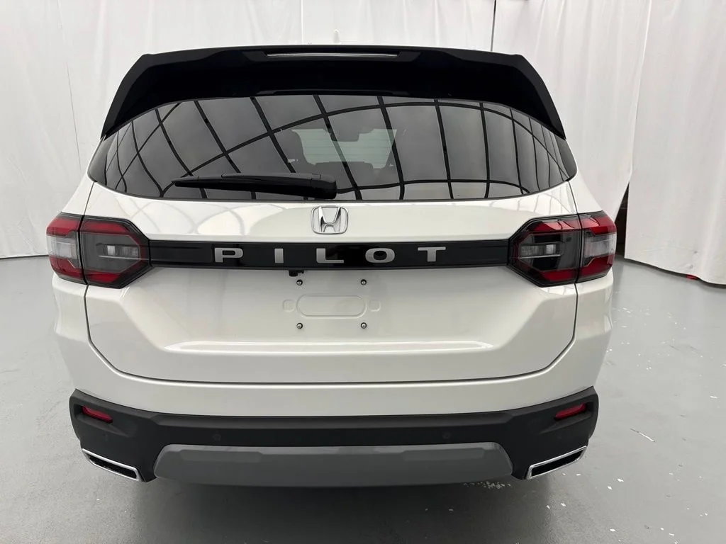 New 2026 Platinum White Pearl Honda EX-L image 7