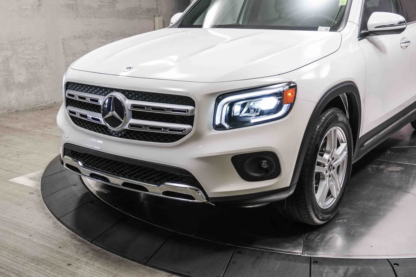 Certified Used 2021 Polar White Mercedes-Benz GLB 250 image 11