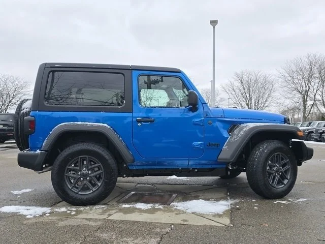 New 2026 Hydro Blue Pearl Coat Jeep Sport S image 27