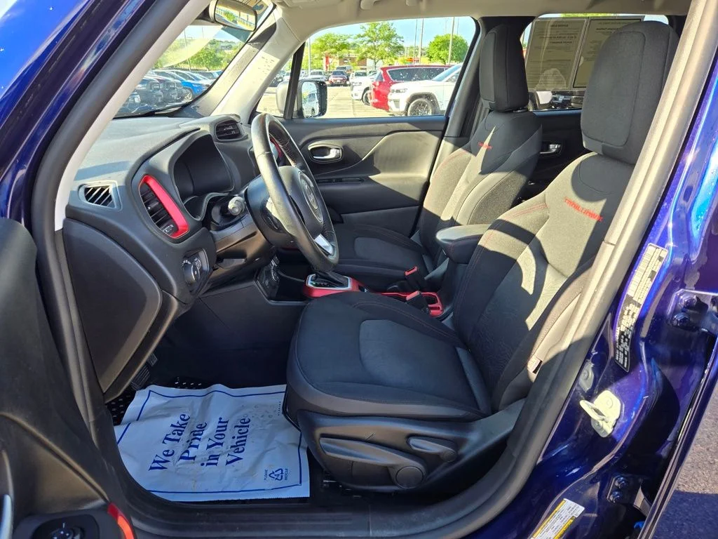 Used 2020 Blue Jeep Trailhawk image 16