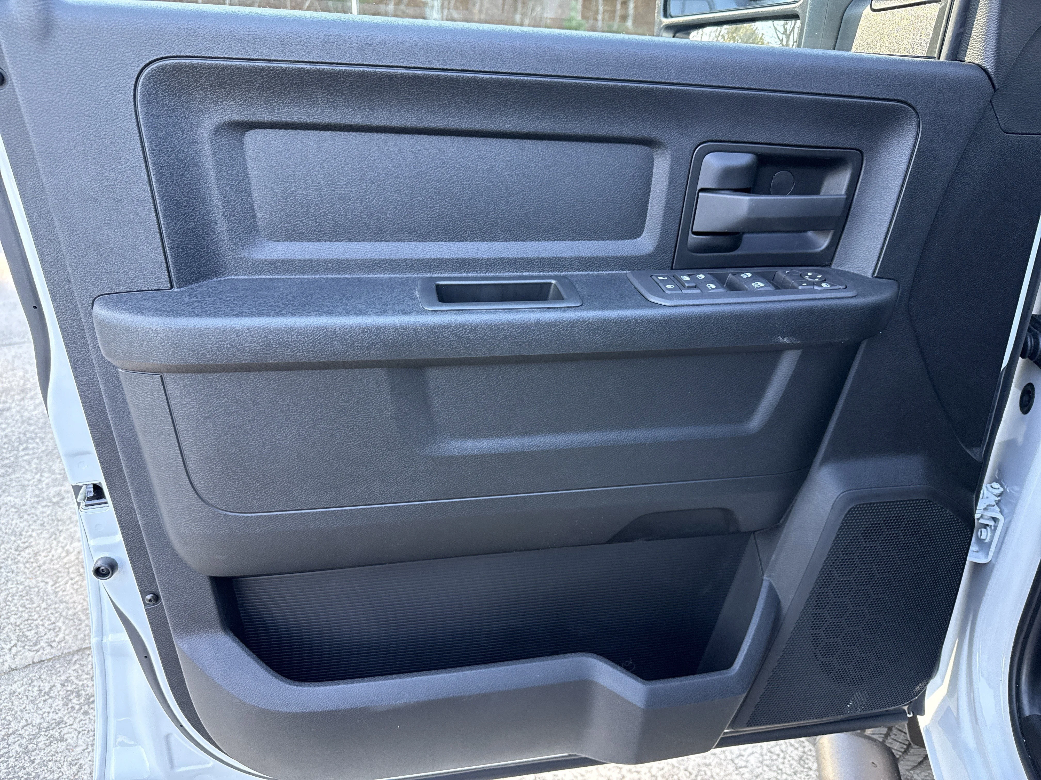 New 2026 Bright White Clearcoat Ram Tradesman image 10