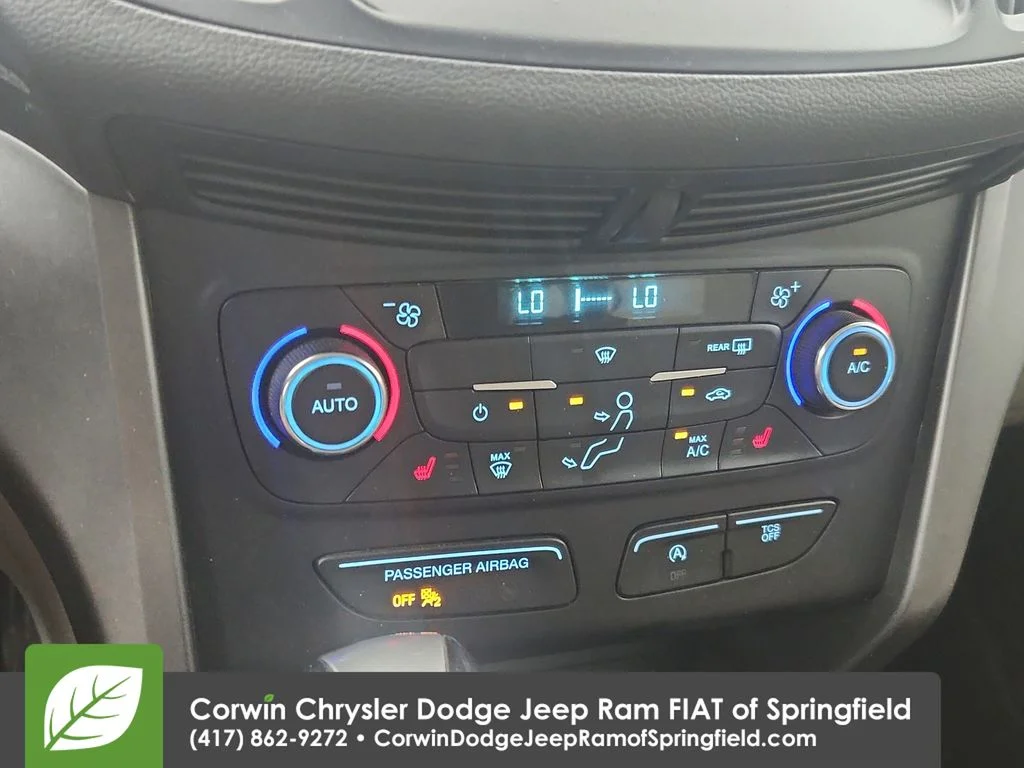 Used 2017 White Ford SE image 25