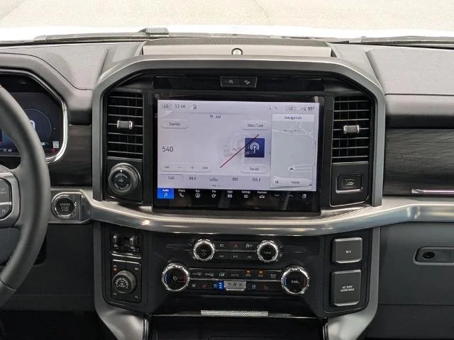 New 2026 Oxford White Ford Lariat image 48